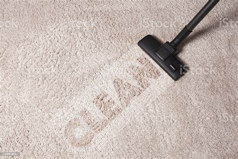 <p>Carpet Cleaner </p>
